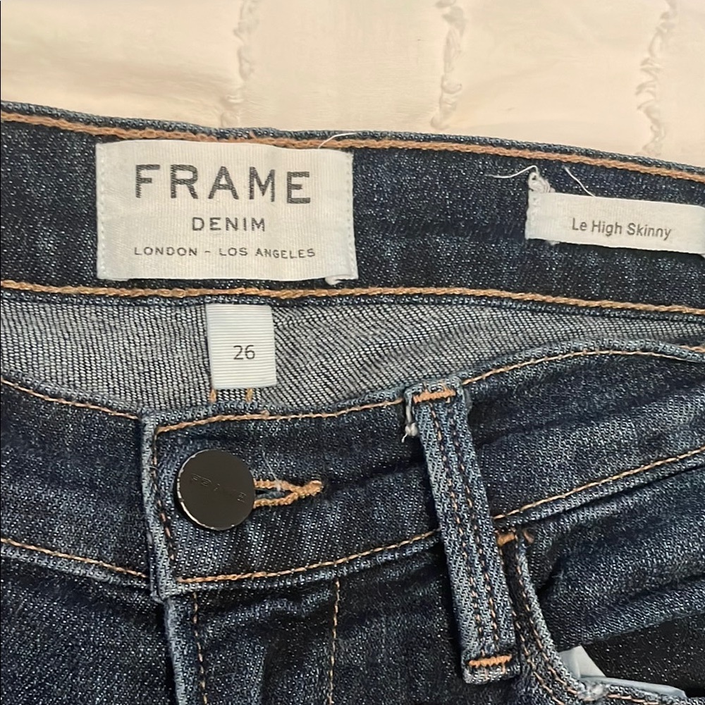 Frame Denim Le High Skinny Jeans in Dark Blue